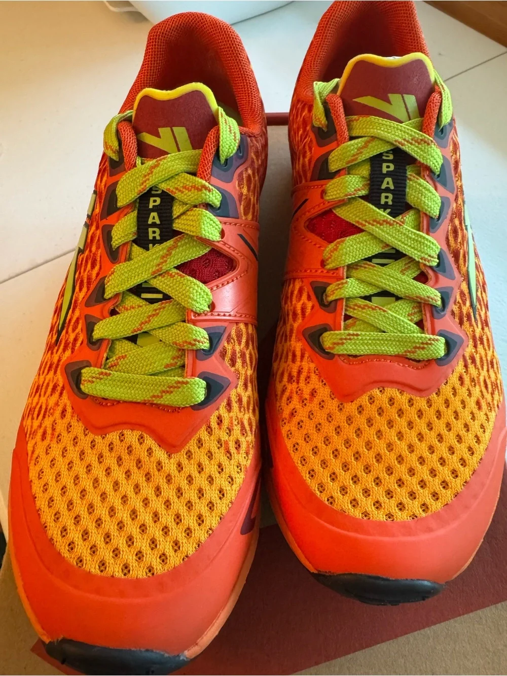 VJ Sport Spark; Butyl Rubber-Medium Last Running Shoe. 6 Women’s, NWT